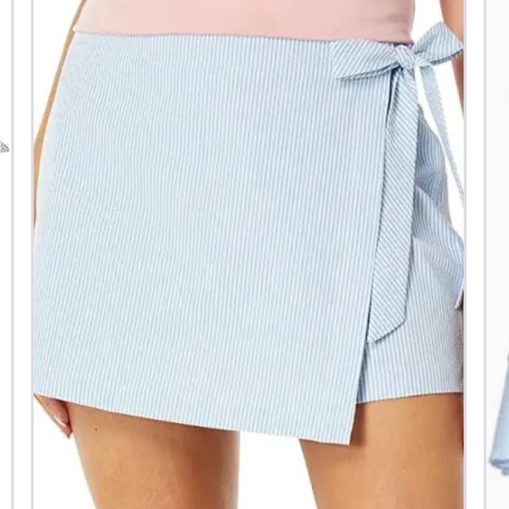 NWOT Southern Tide seersucker skort.